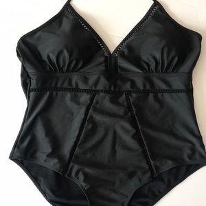Women’s Black V-neck One Piece Swimsuit 3XL